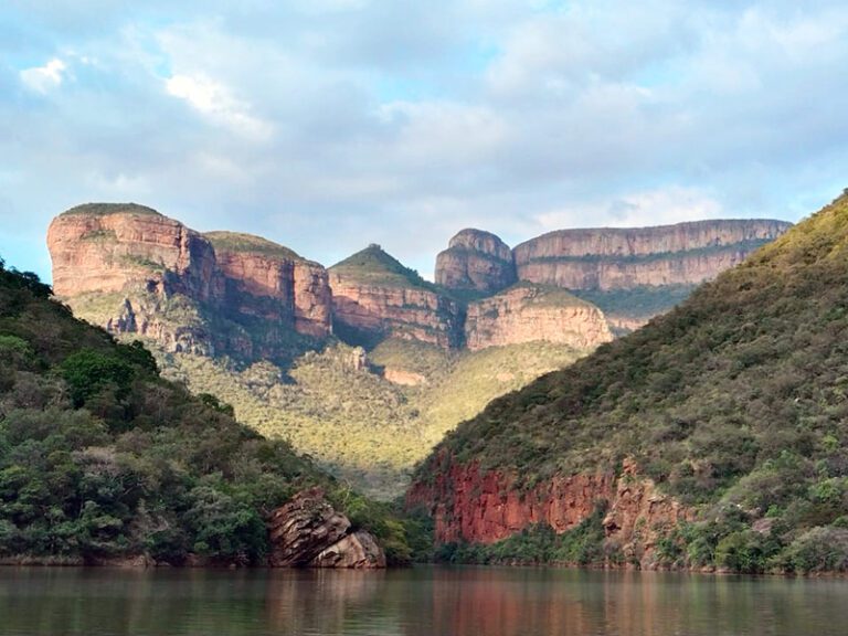 3-rondavels-blyde-boat-makutsi-safari-springs