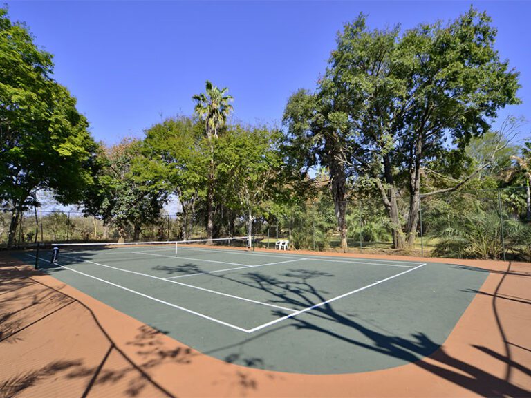 tennis-court-makutsi-safari-springs