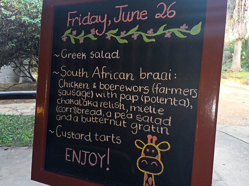 Dinner-board-makutsi-safari-springs